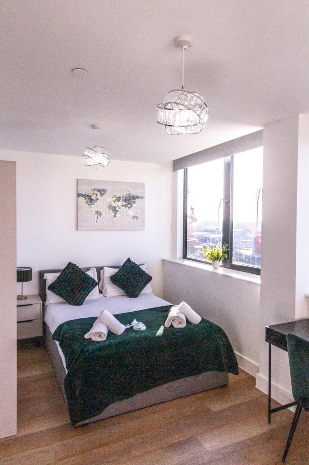 Stylish Studio Apt Overlooking Old Trafford Manchester Zewnętrze zdjęcie